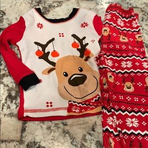 2T holiday PJs